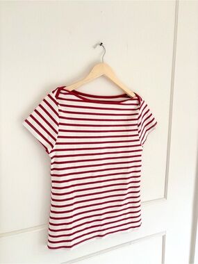 Old Navy Red and White Stripe Short Sleeve Tee